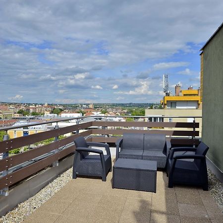 Panorama City Apartman Pécs Exterior foto