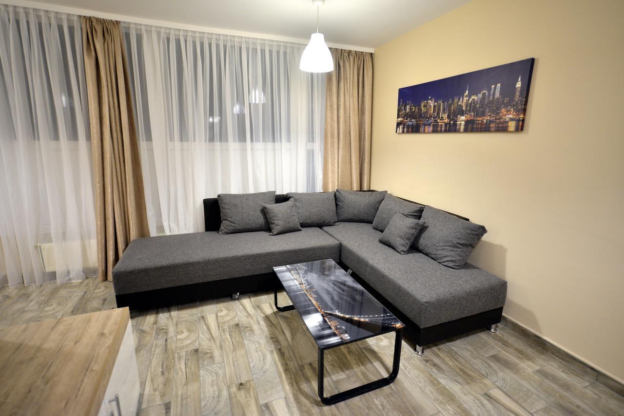 Panorama City Apartman Pécs Exterior foto