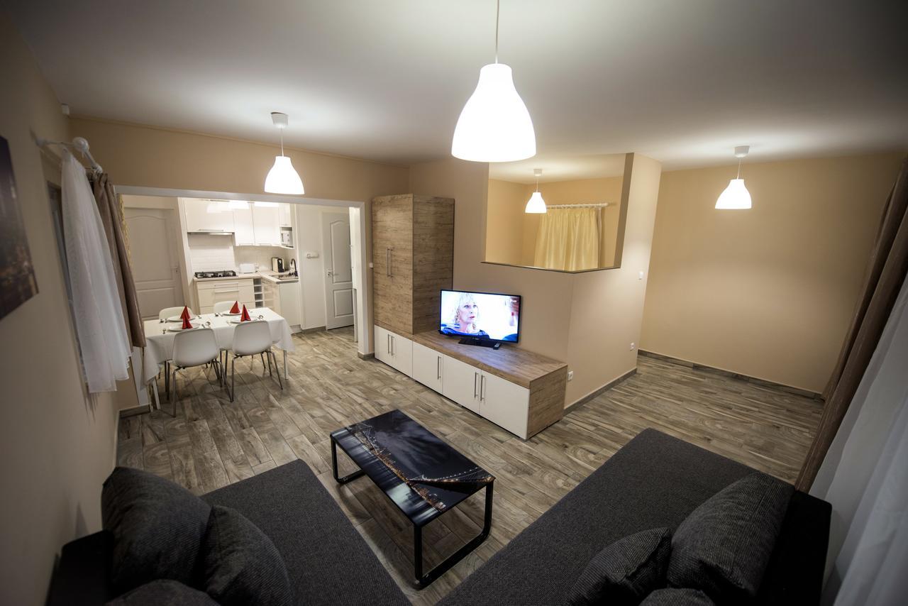 Panorama City Apartman Pécs Exterior foto