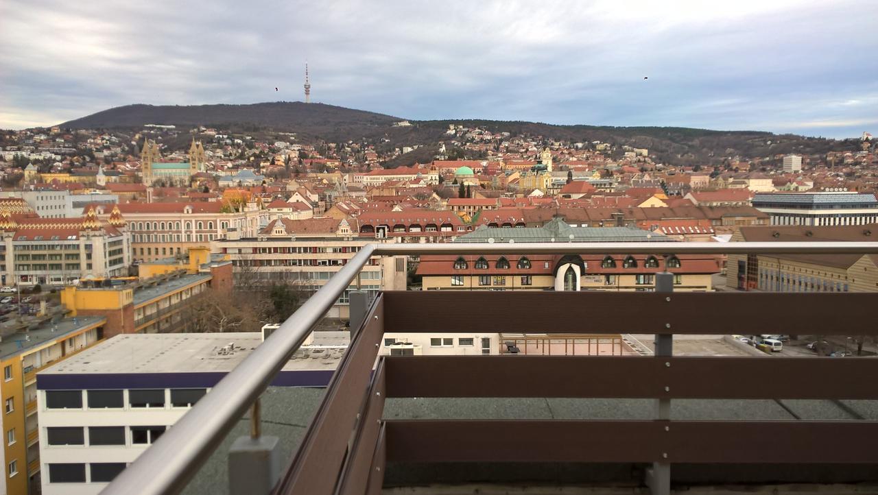 Panorama City Apartman Pécs Exterior foto