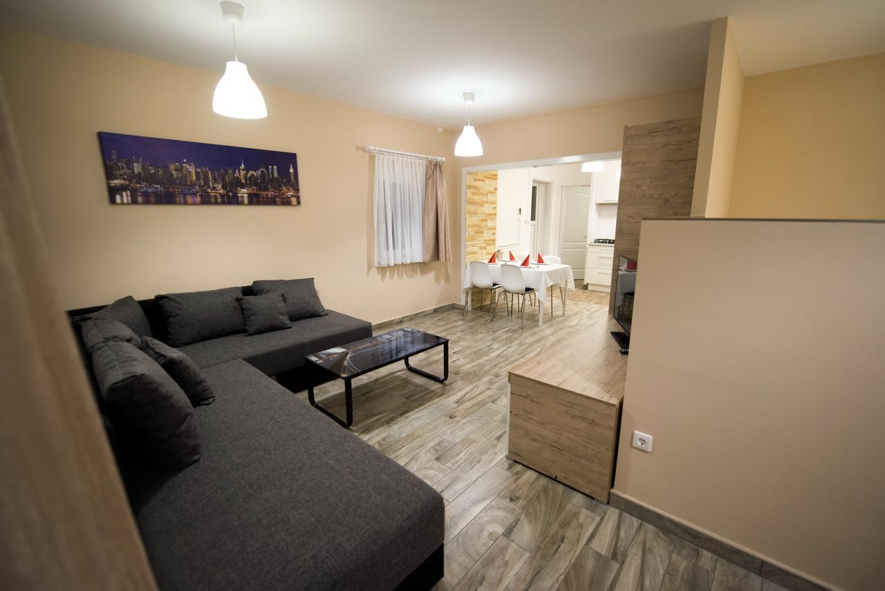 Panorama City Apartman Pécs Exterior foto