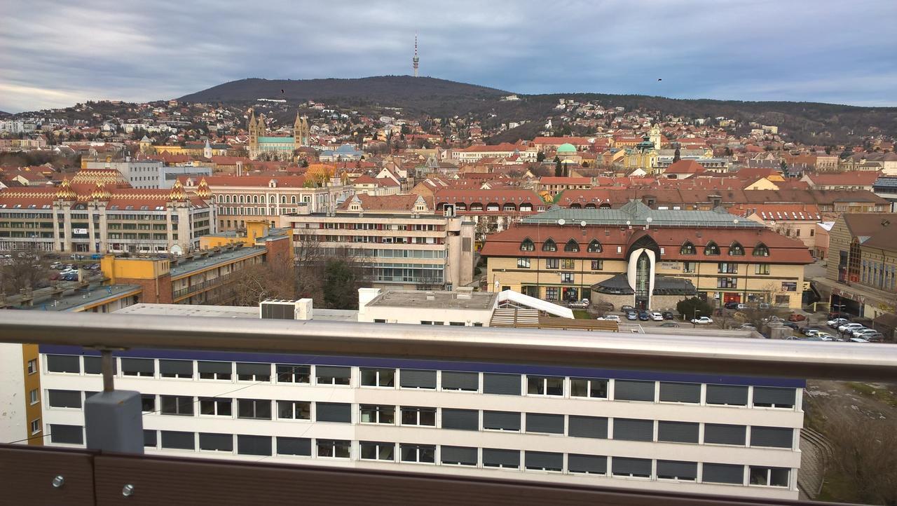 Panorama City Apartman Pécs Exterior foto